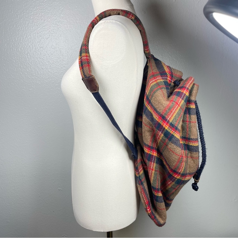 VINTAGE 90s GAP Mt. Whistler Brown Tartan Plaid Drawstring Wool Bucket Backpack - Picture 4 of 16